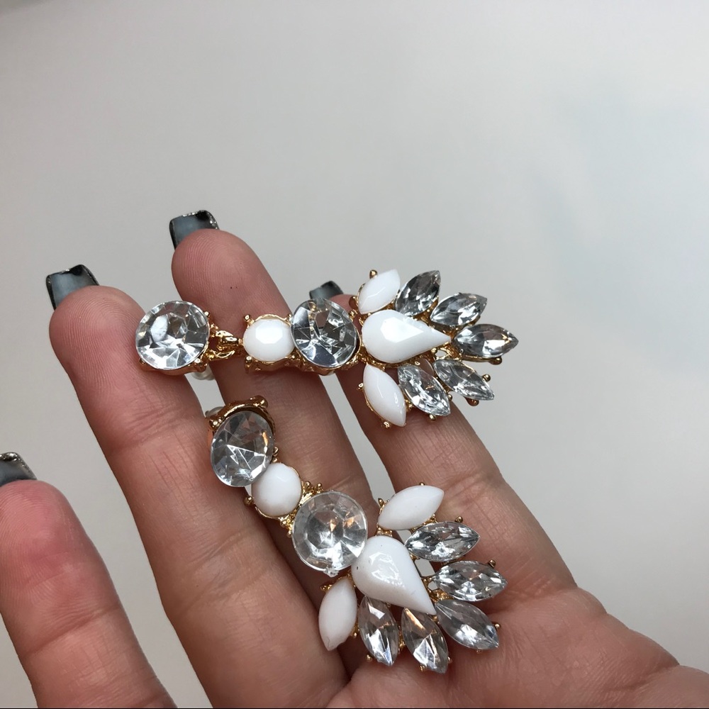 Earrings - Picture 3 of 4
